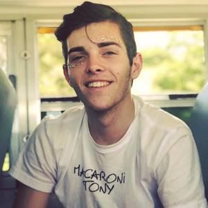 Meet your Posher, Evan